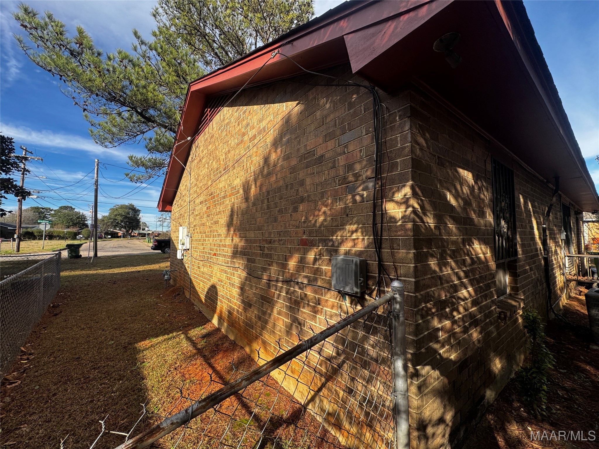 127 BRIARBROOK Drive