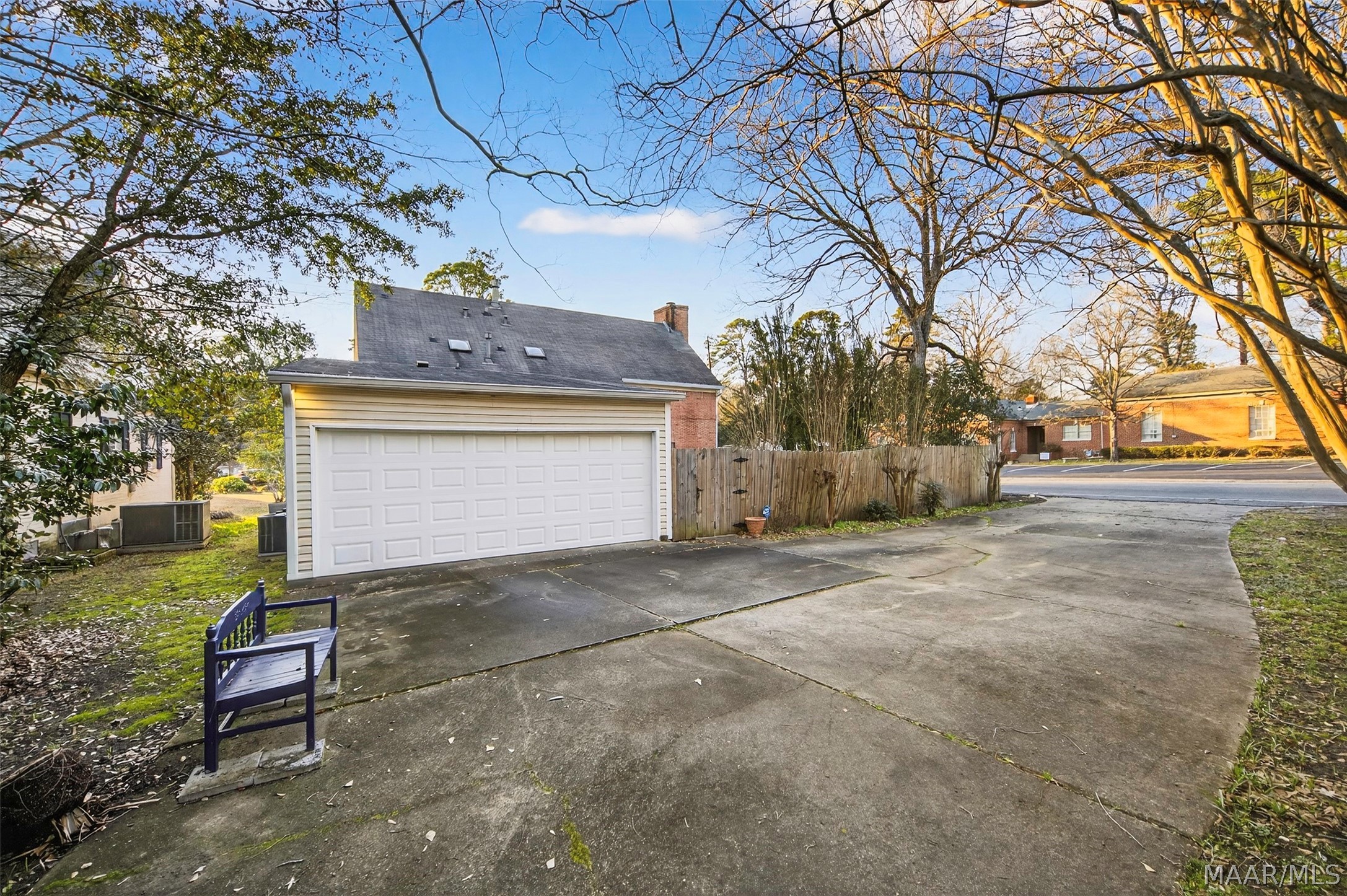 1410 Glen Grattan Drive