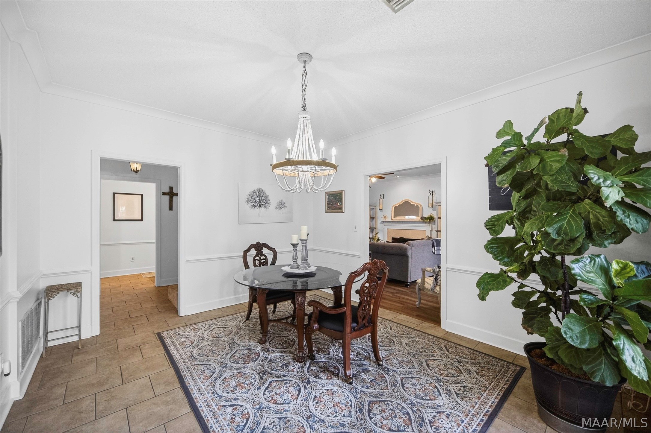 1410 Glen Grattan Drive