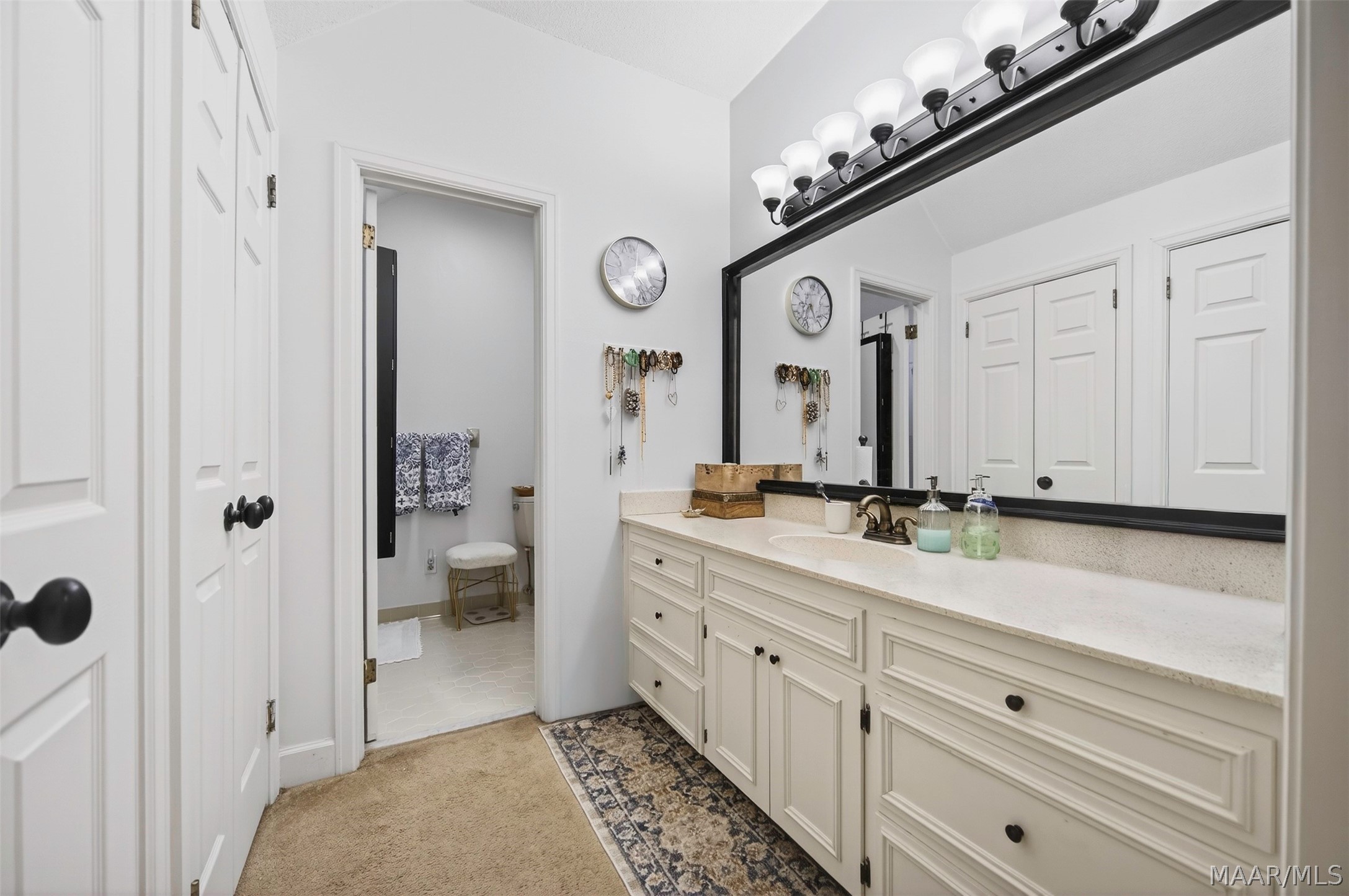 1410 Glen Grattan Drive