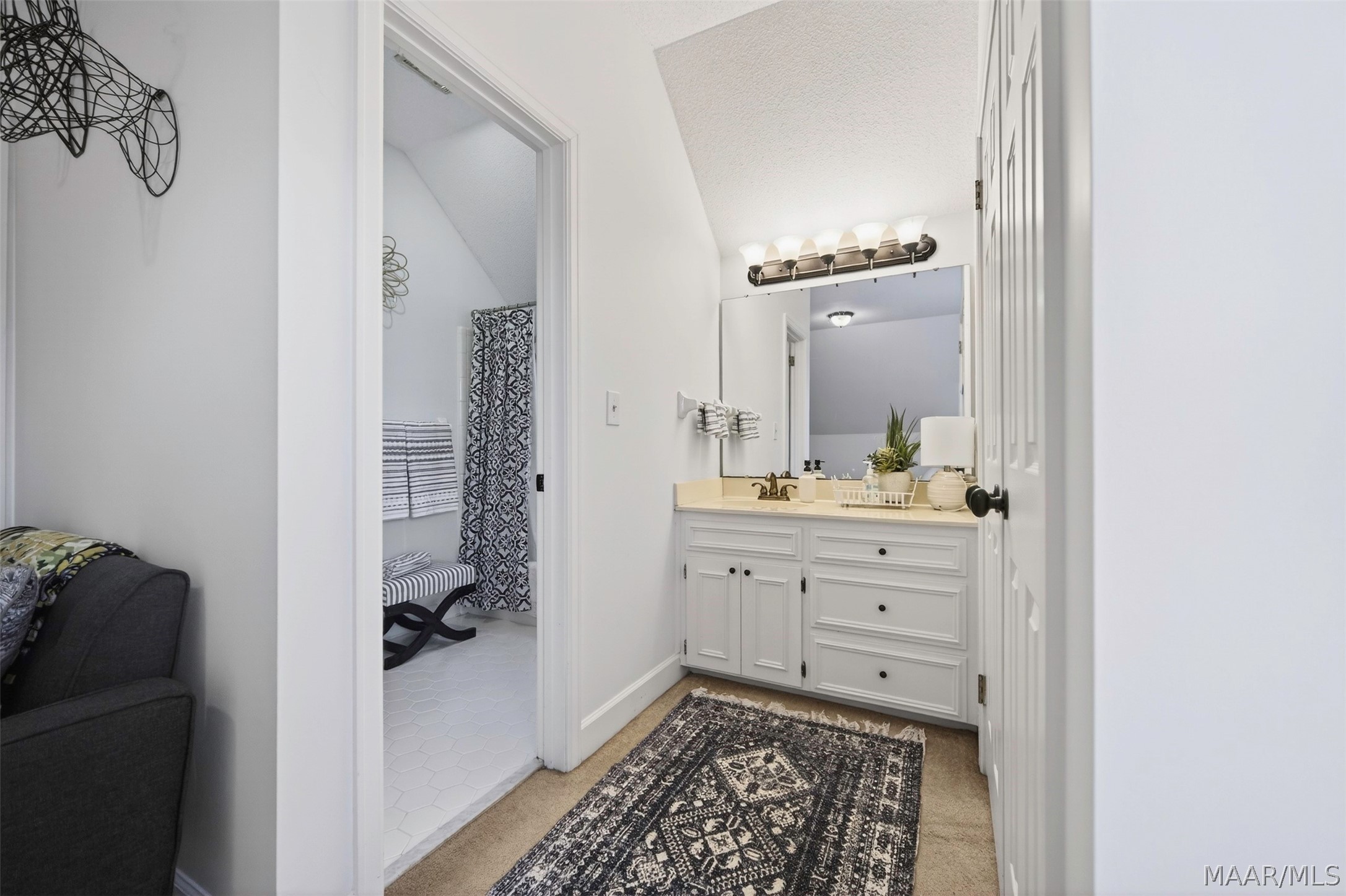 1410 Glen Grattan Drive