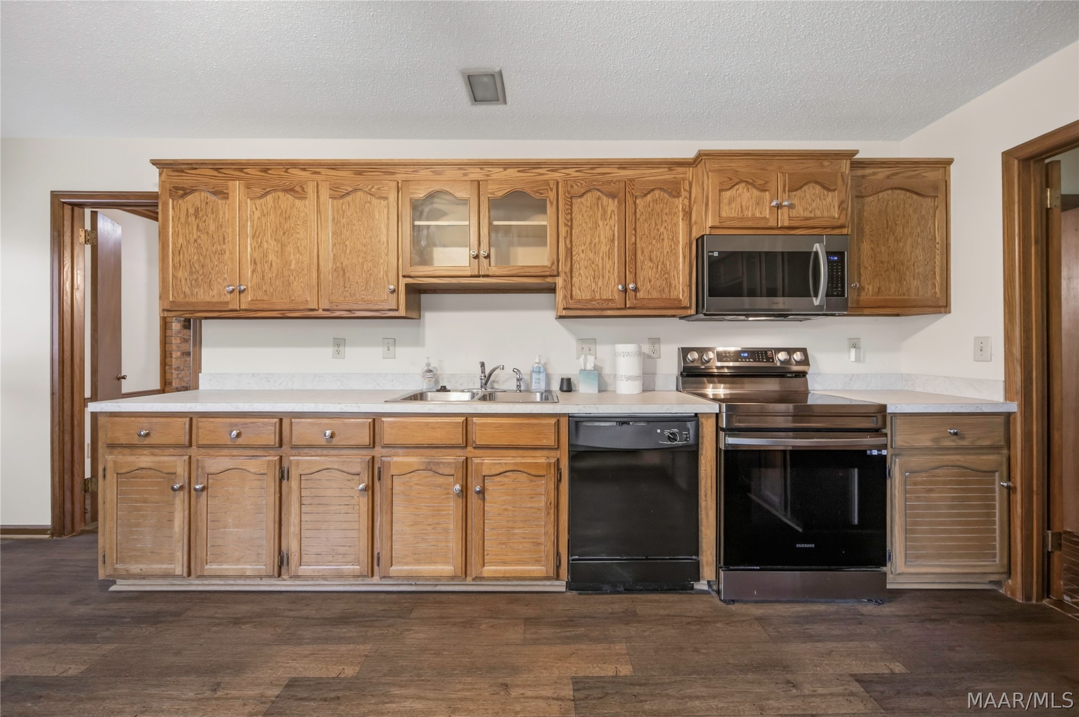 2936 Woodforest Lane
