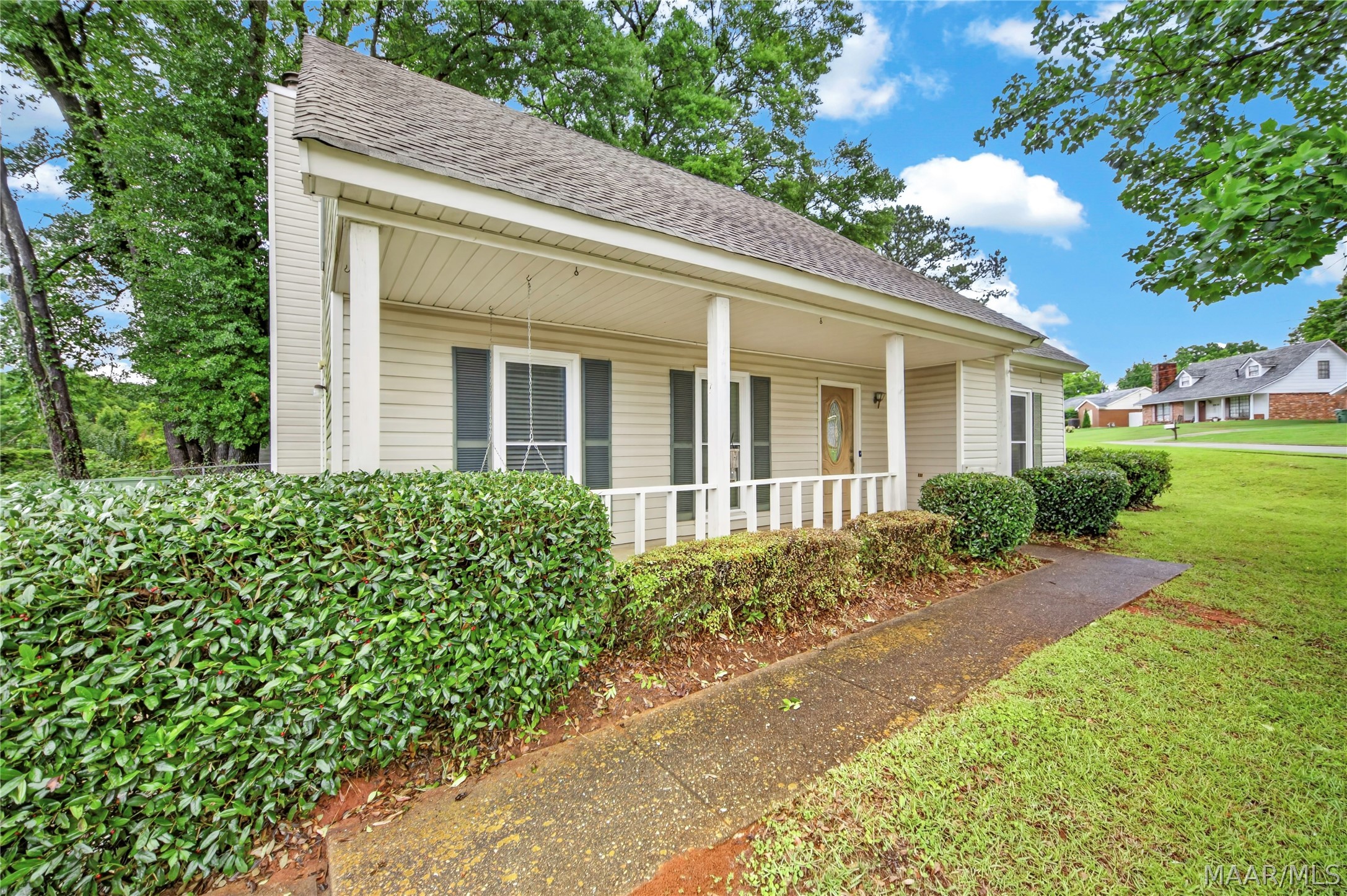 2936 Woodforest Lane