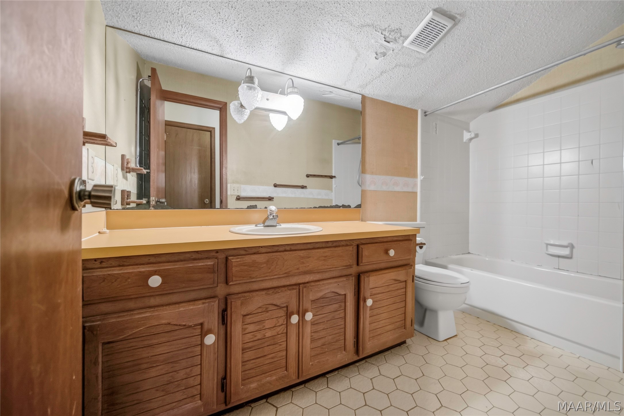 2936 Woodforest Lane