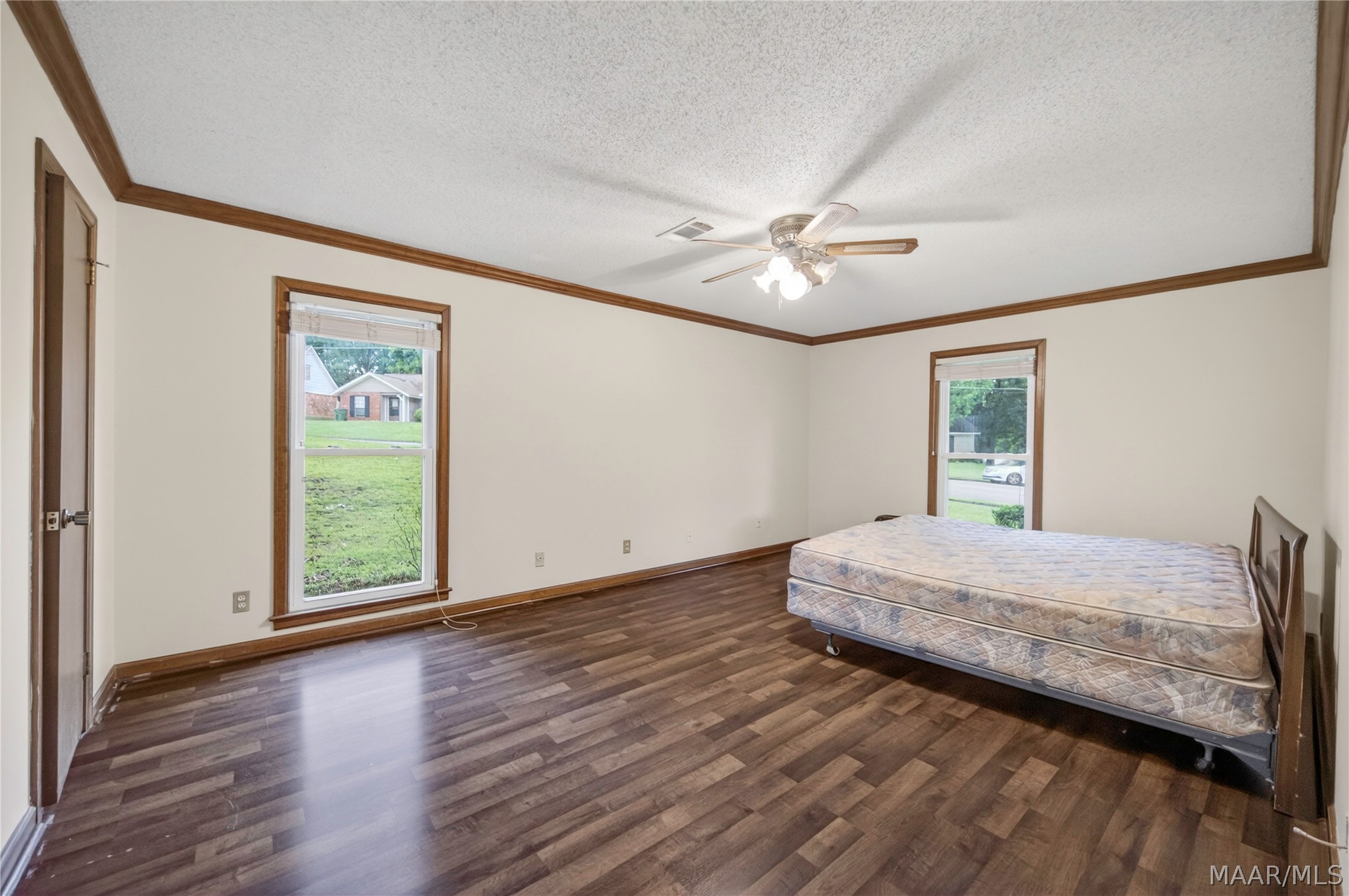 2936 Woodforest Lane