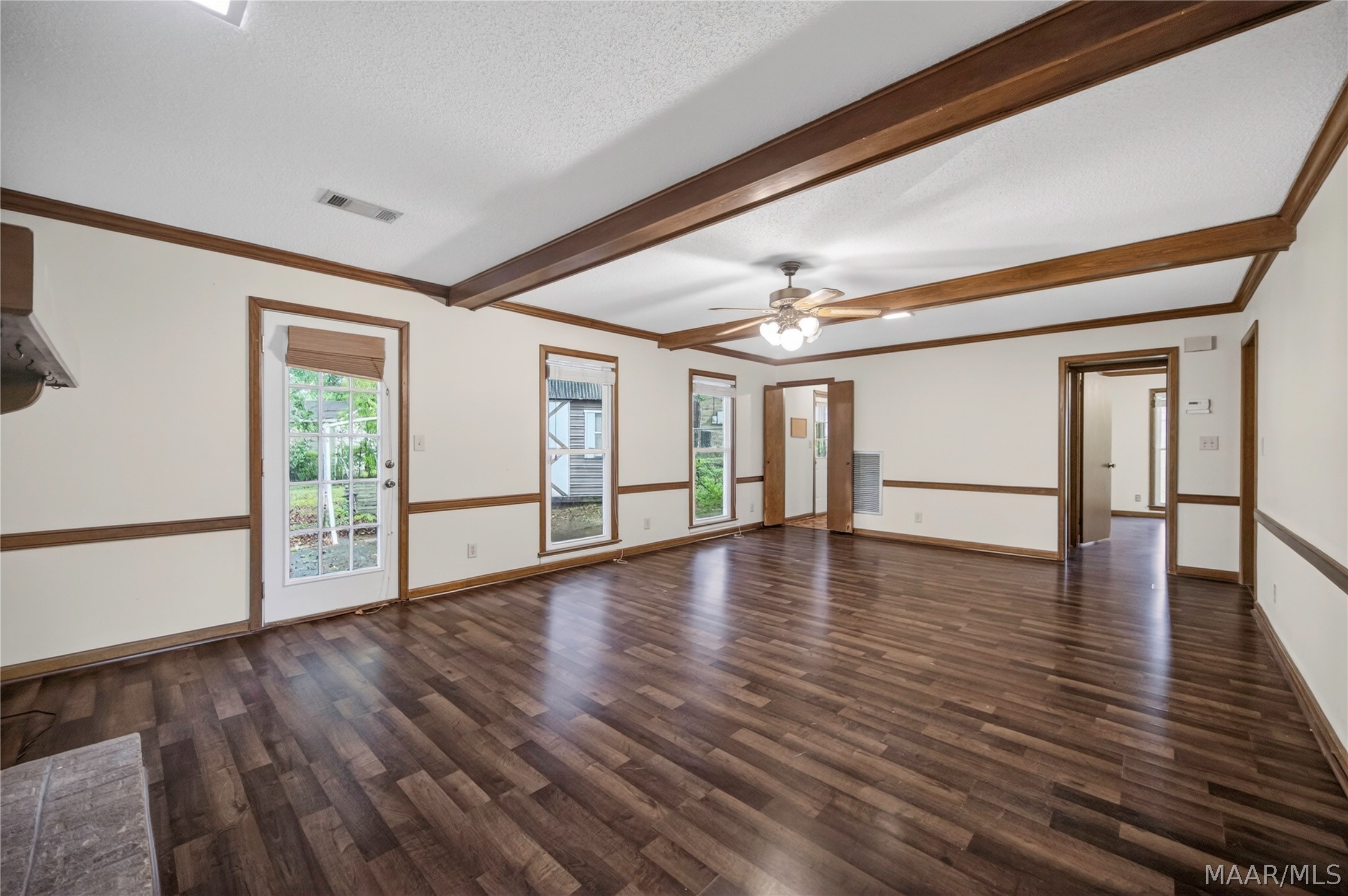 2936 Woodforest Lane
