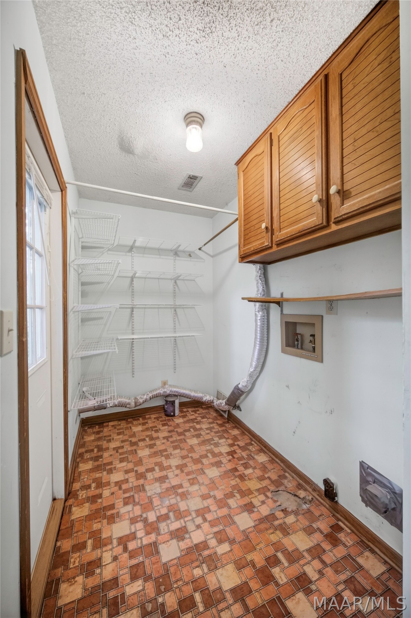 2936 Woodforest Lane