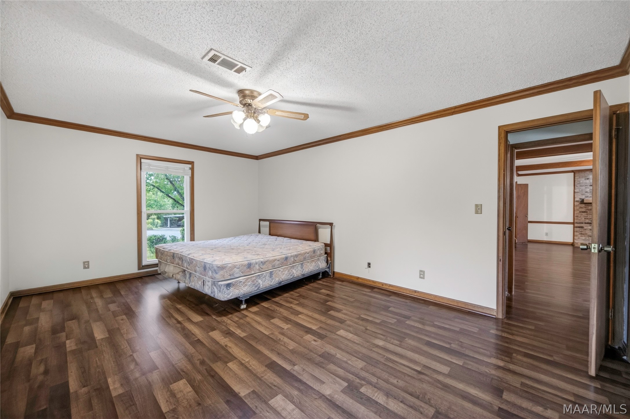 2936 Woodforest Lane