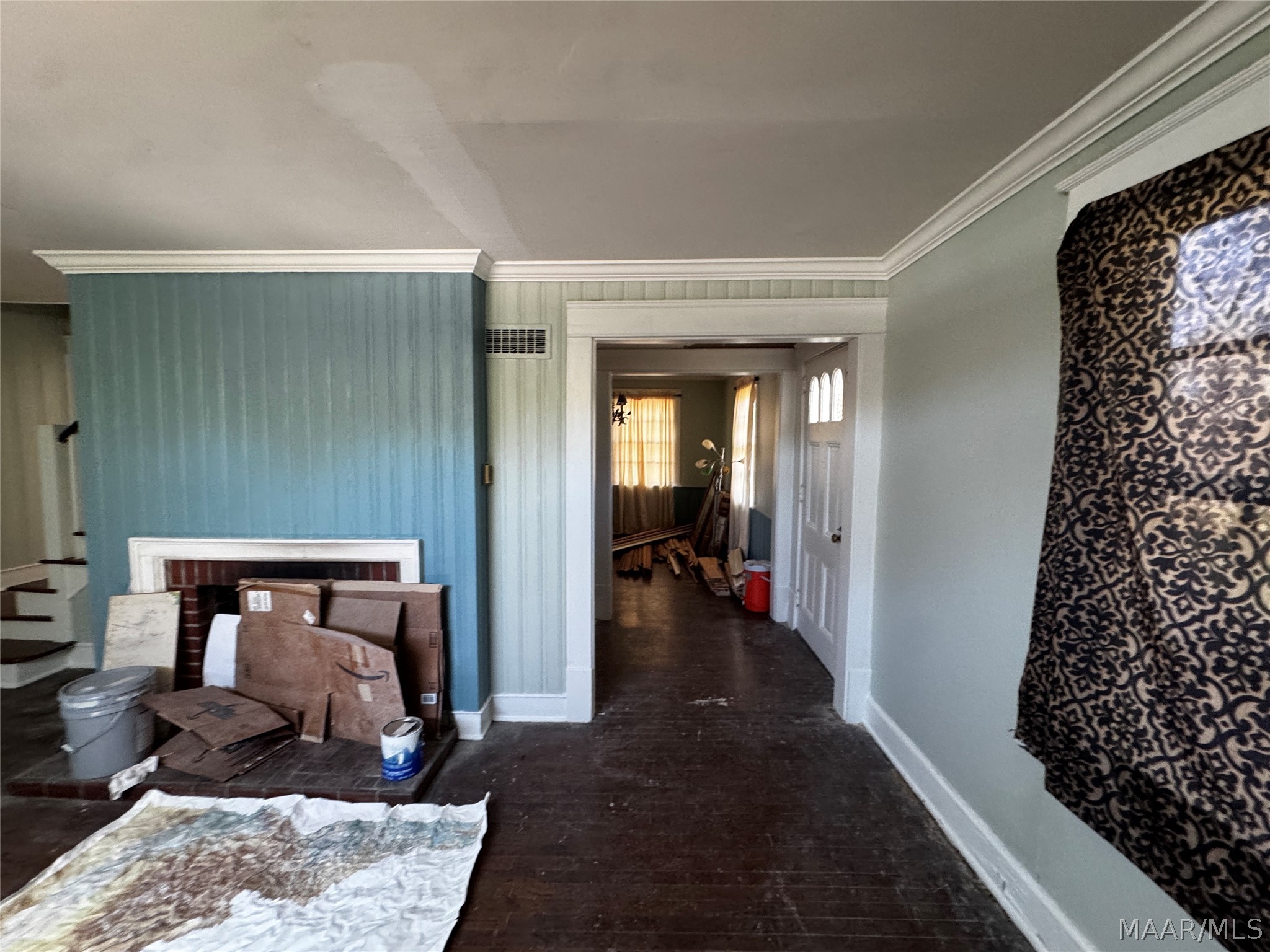 2222 Narrow Lane Road