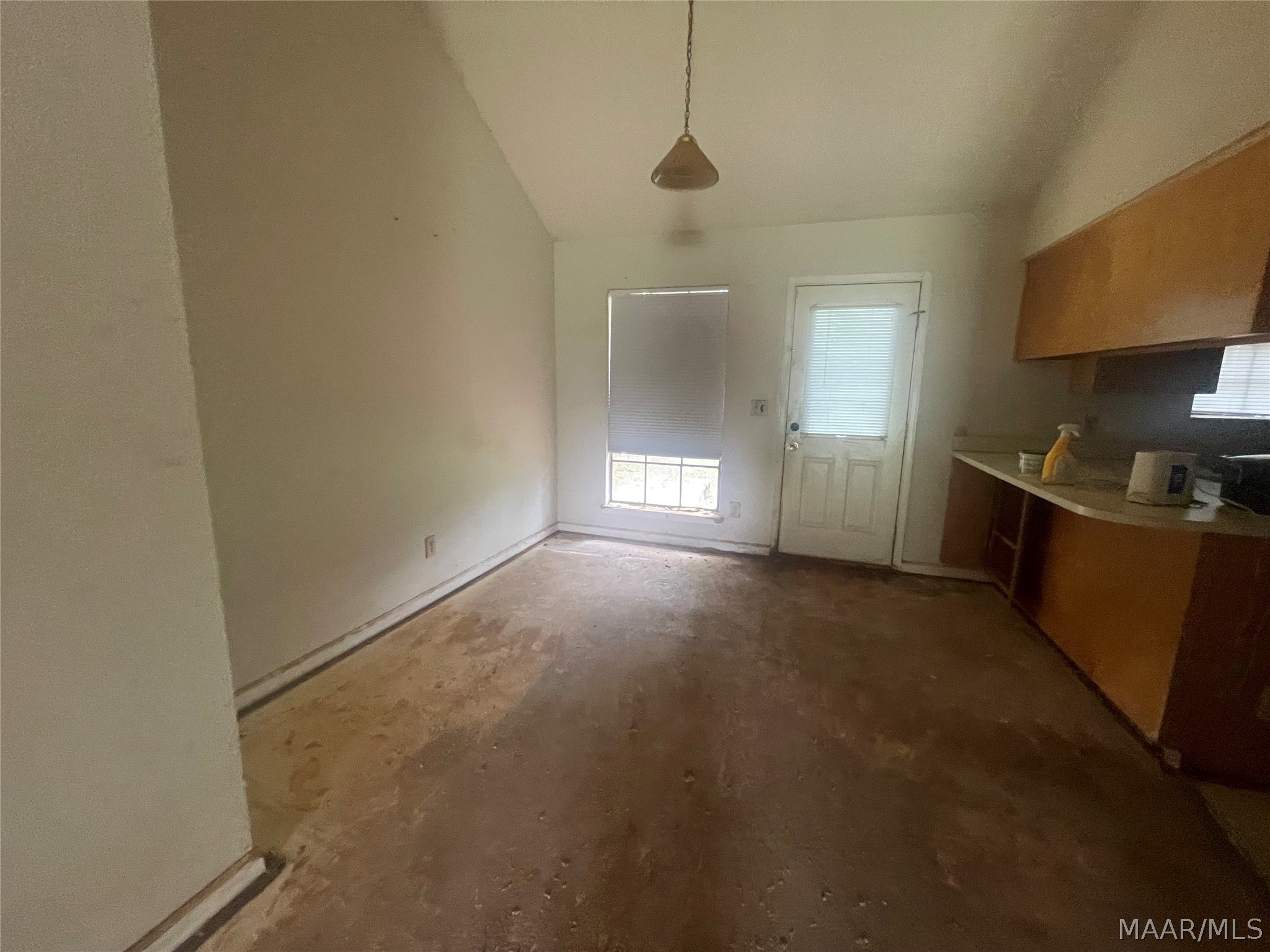 1615 VISTA VIEW Drive