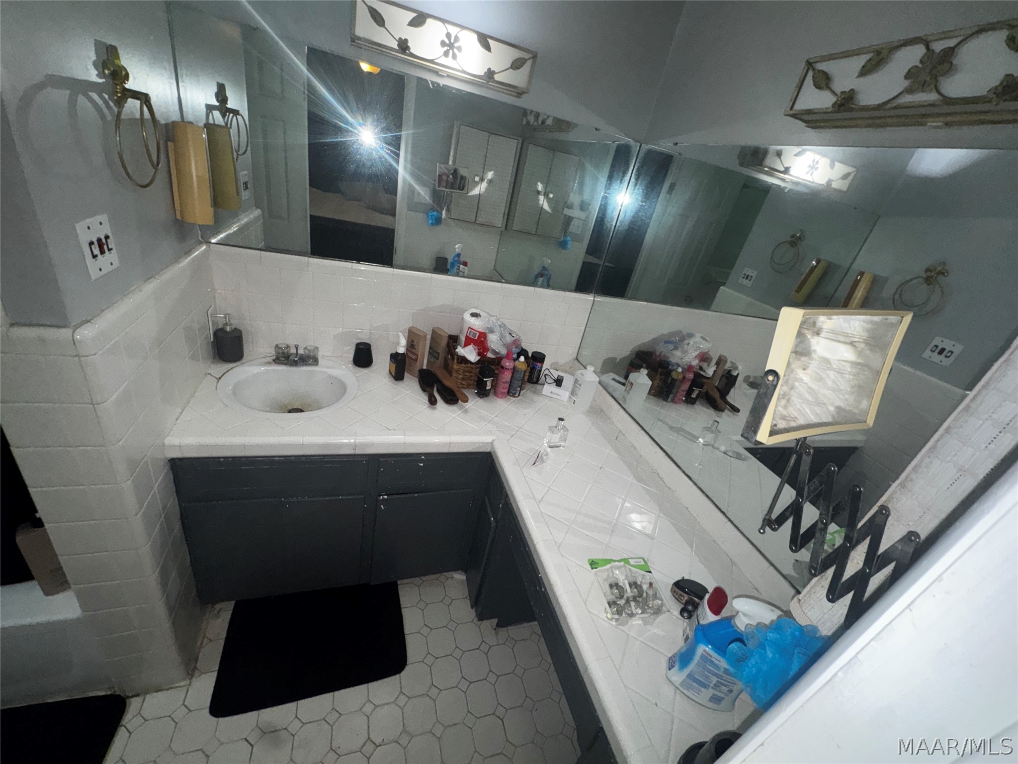 2624 BURKELAUN Drive