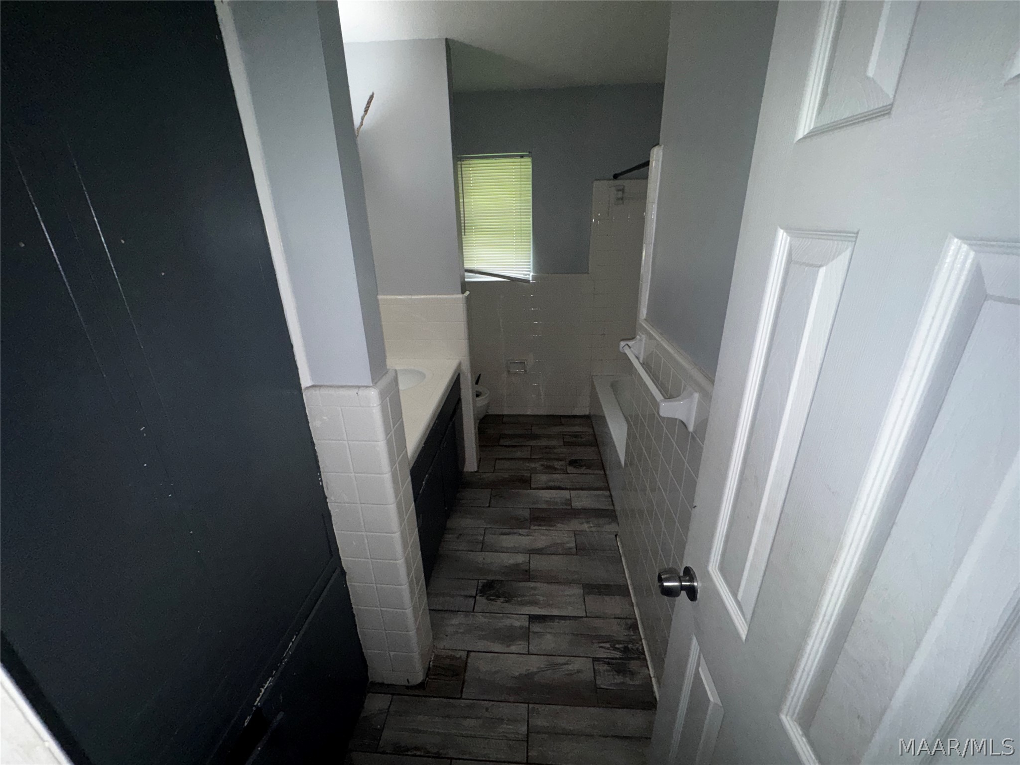 2624 BURKELAUN Drive