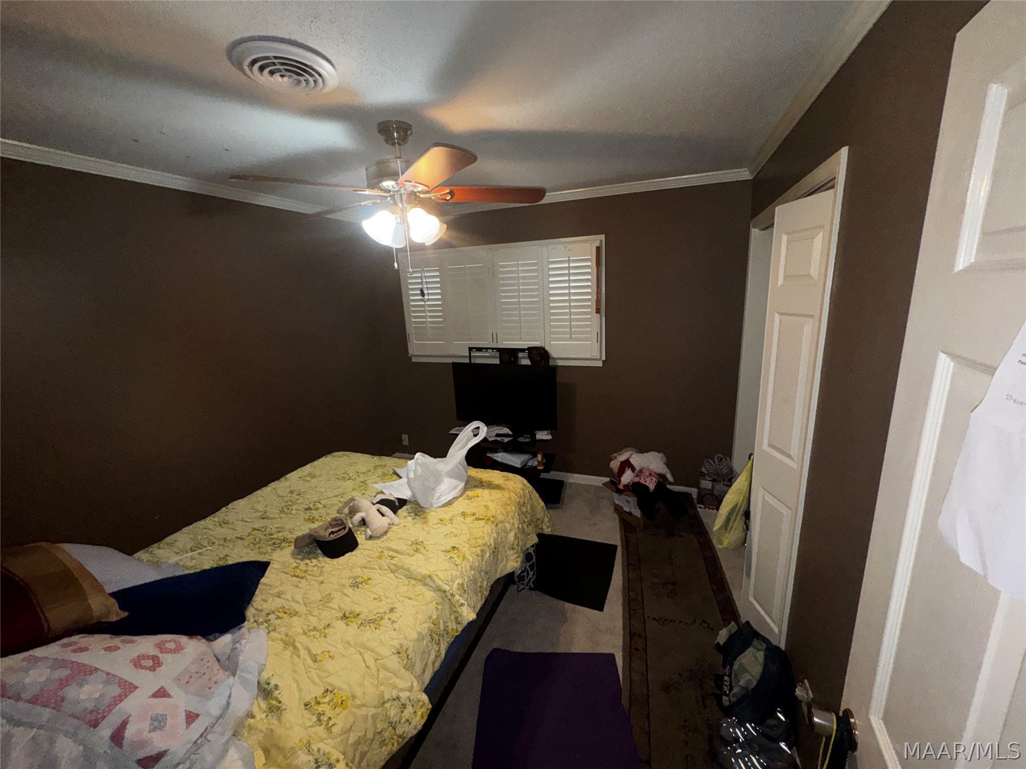 511 BELLEHURST Drive