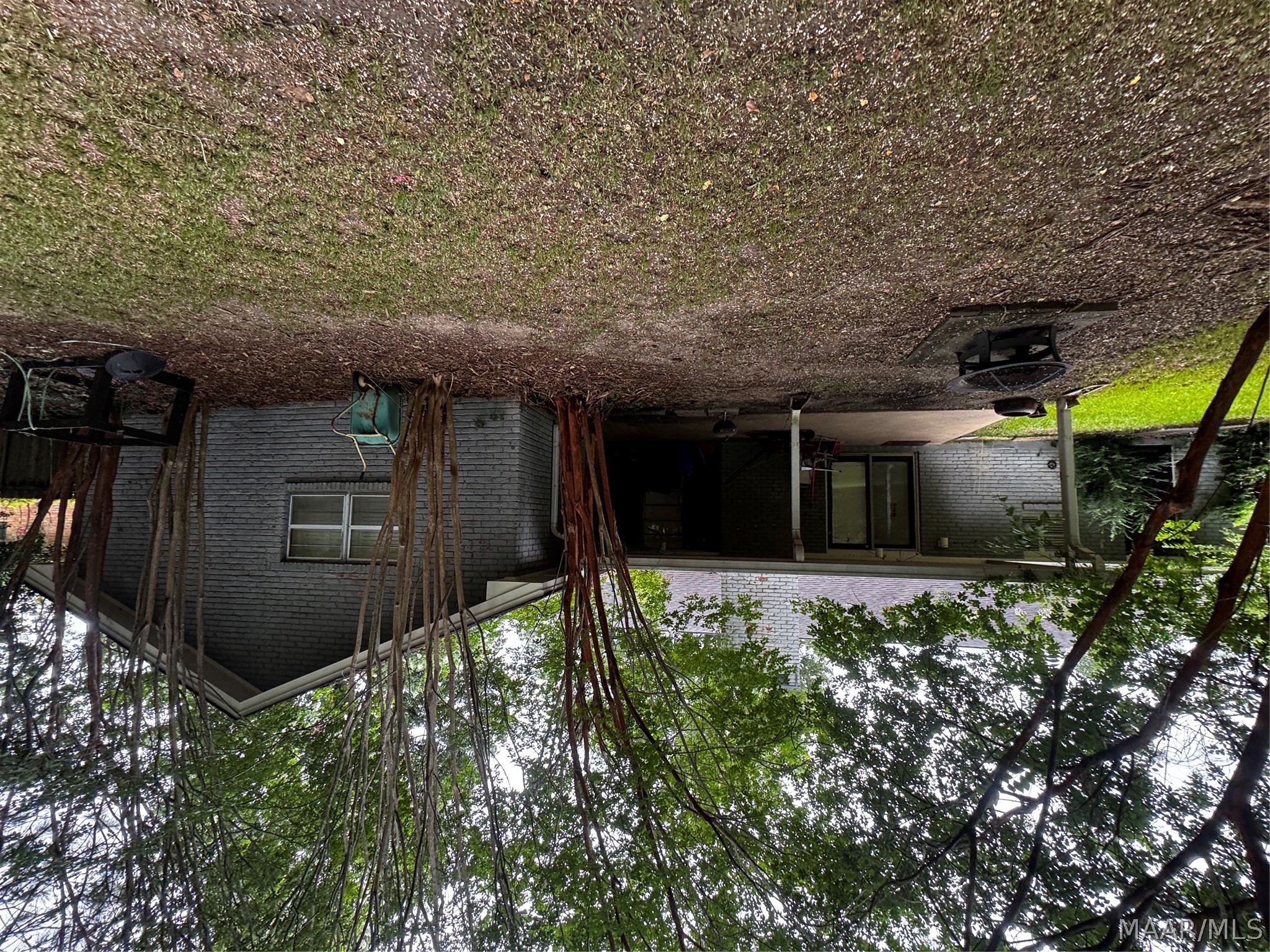 511 BELLEHURST Drive