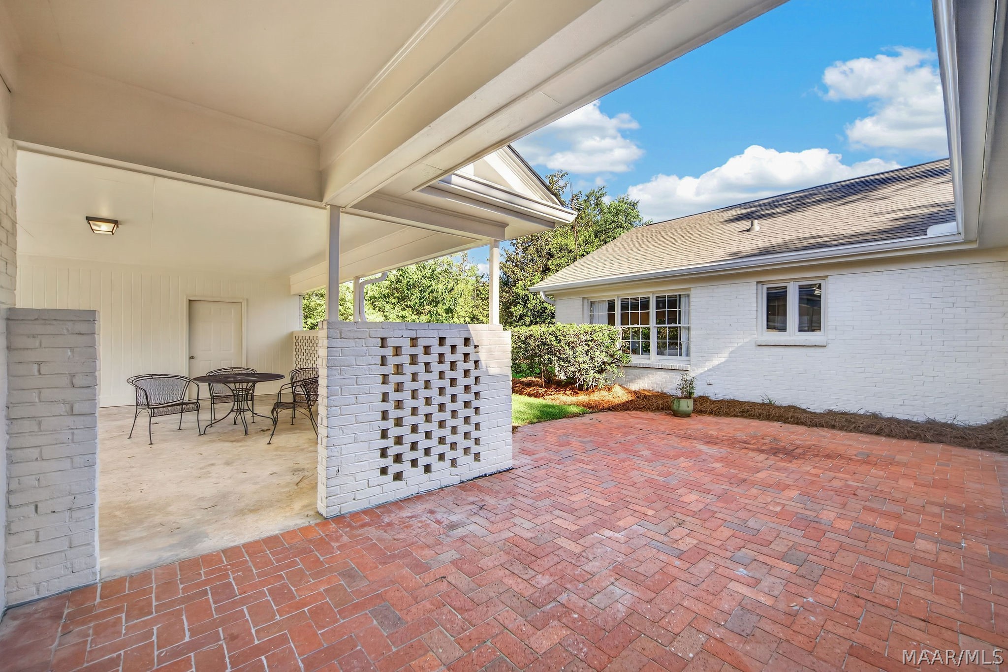 3118 Old Farm Road