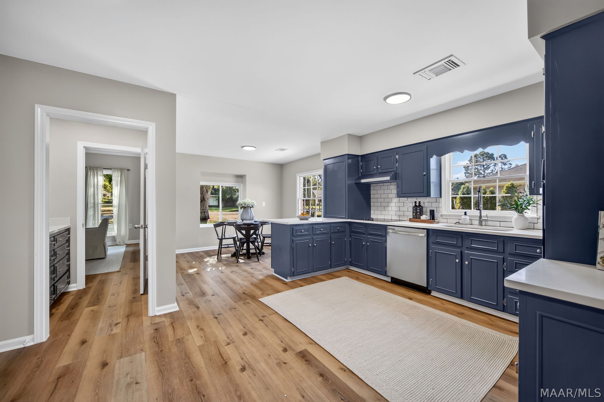 3118 Old Farm Road