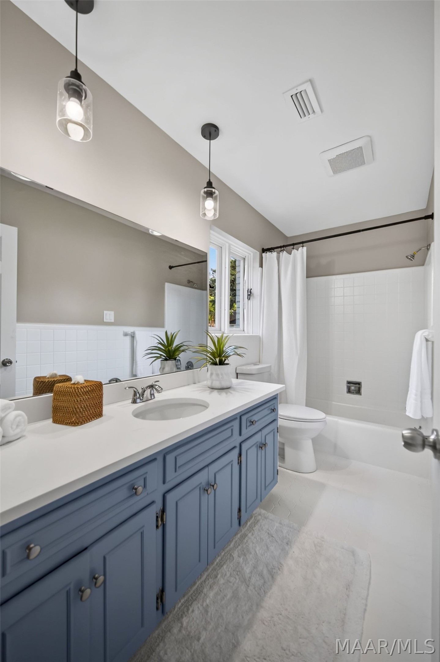 3118 Old Farm Road