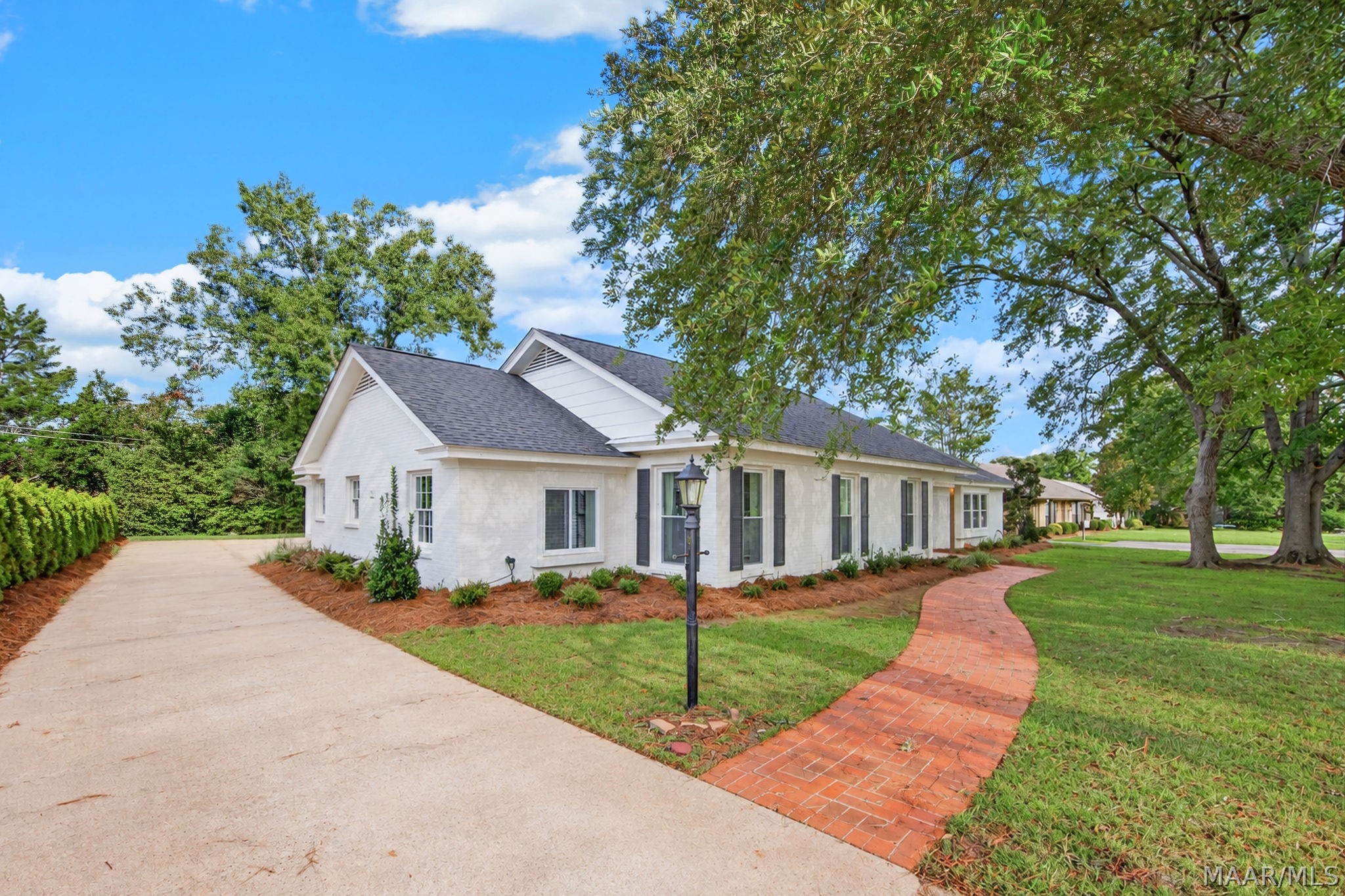 3118 Old Farm Road