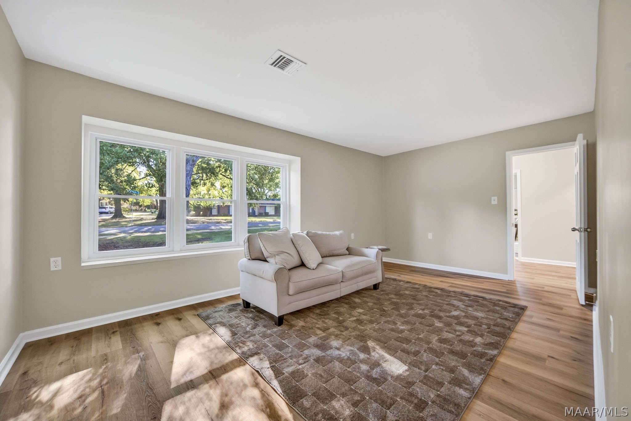 3118 Old Farm Road