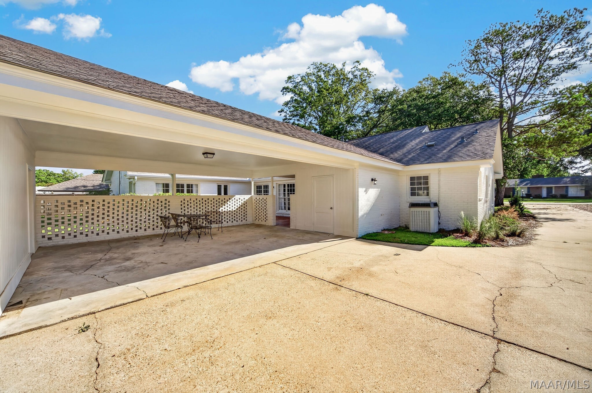 3118 Old Farm Road