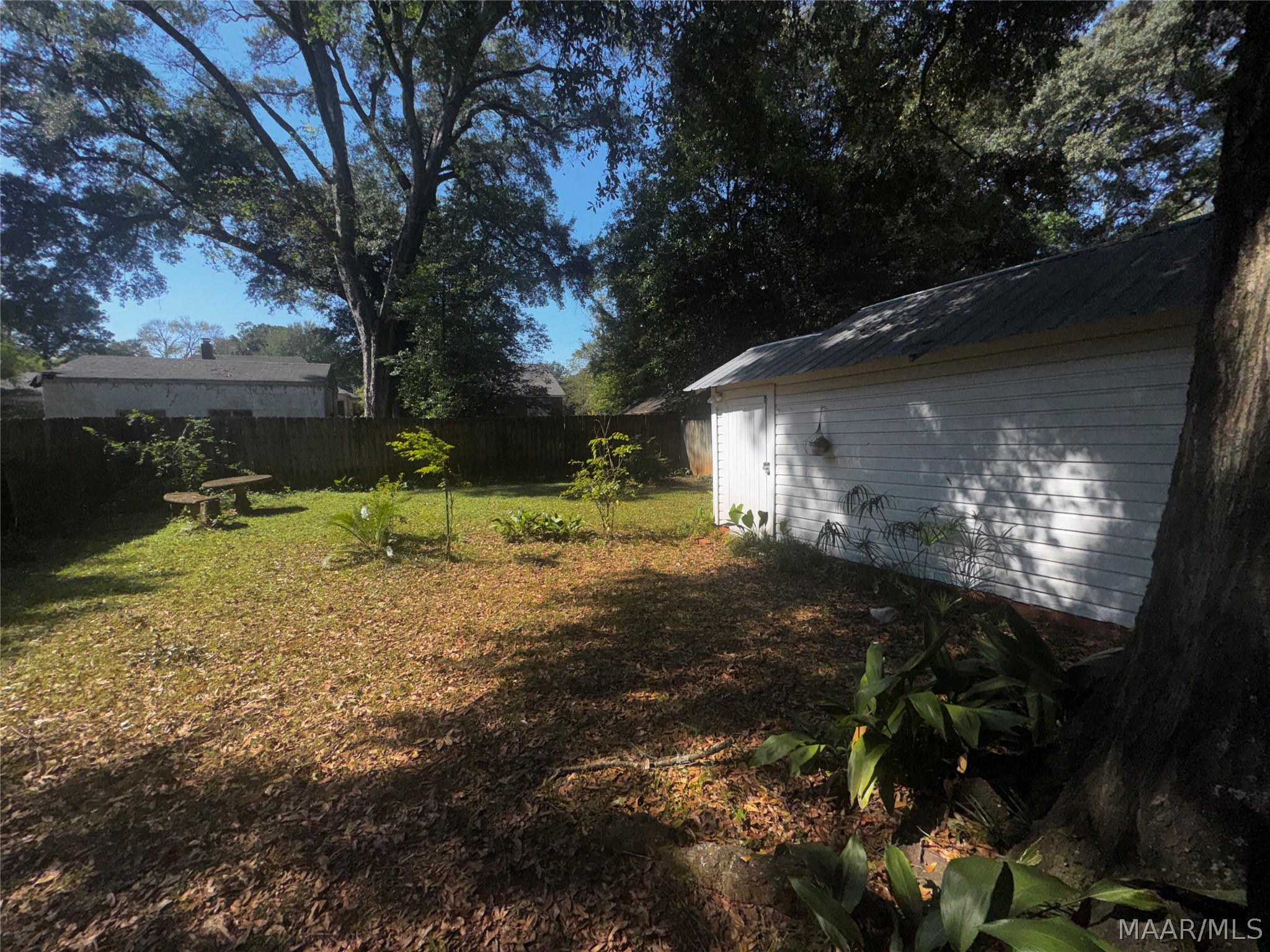 563 MORNINGVIEW Drive