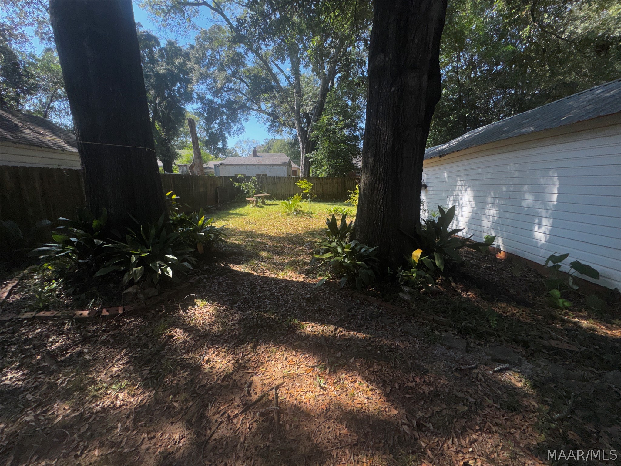 563 MORNINGVIEW Drive