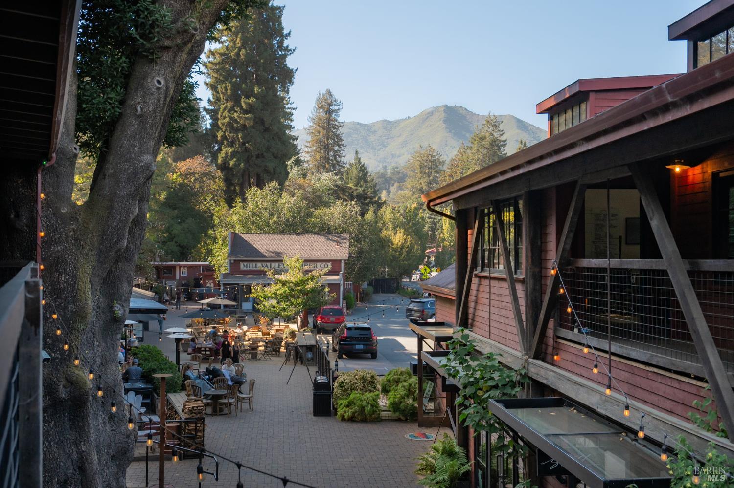 32 Mountain View Ave