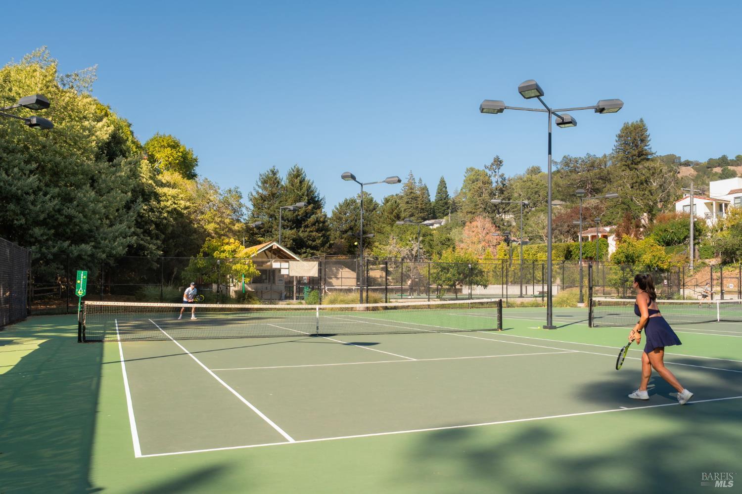 32 Mountain View Ave