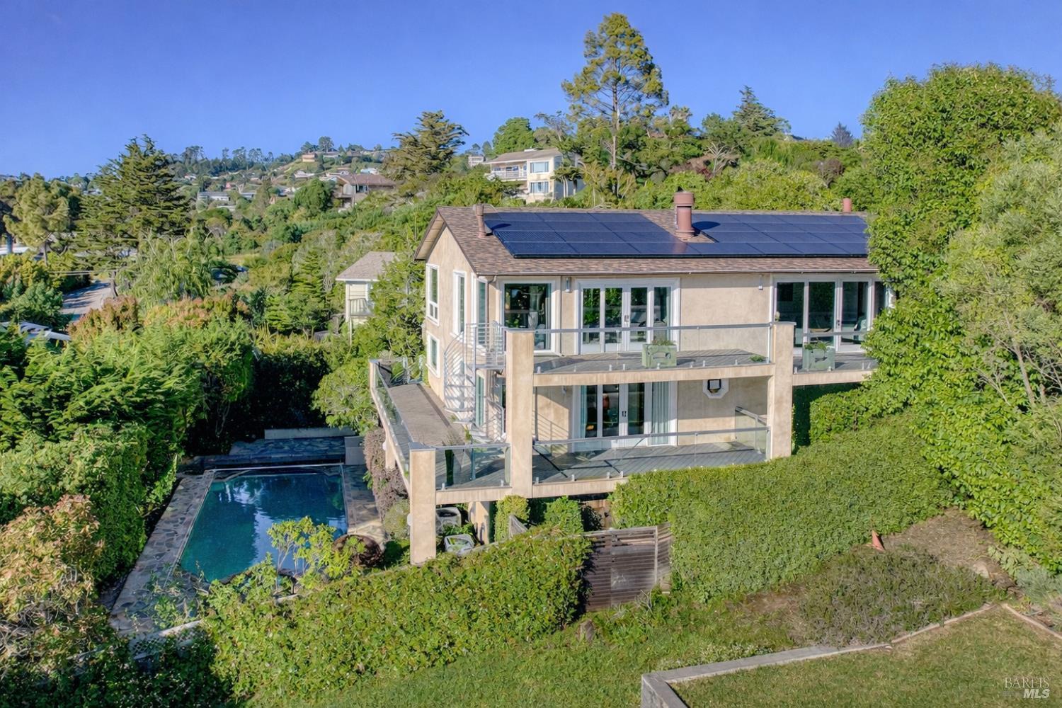 20 Bayshore Terrace