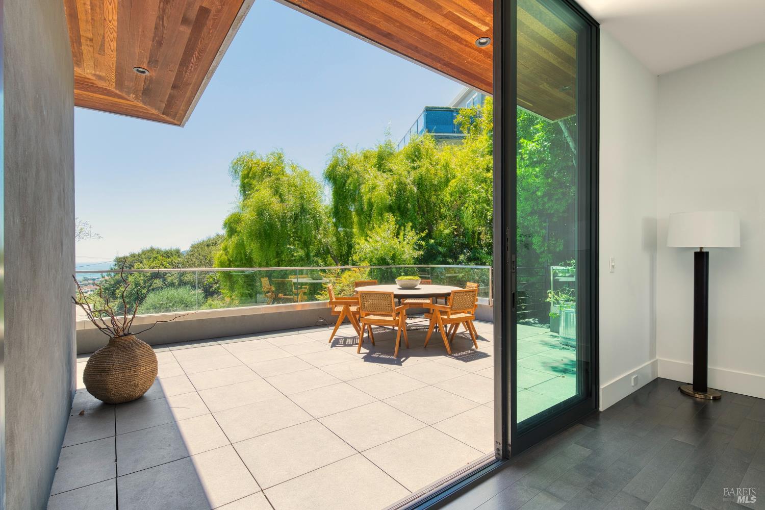 4755 Paradise Drive