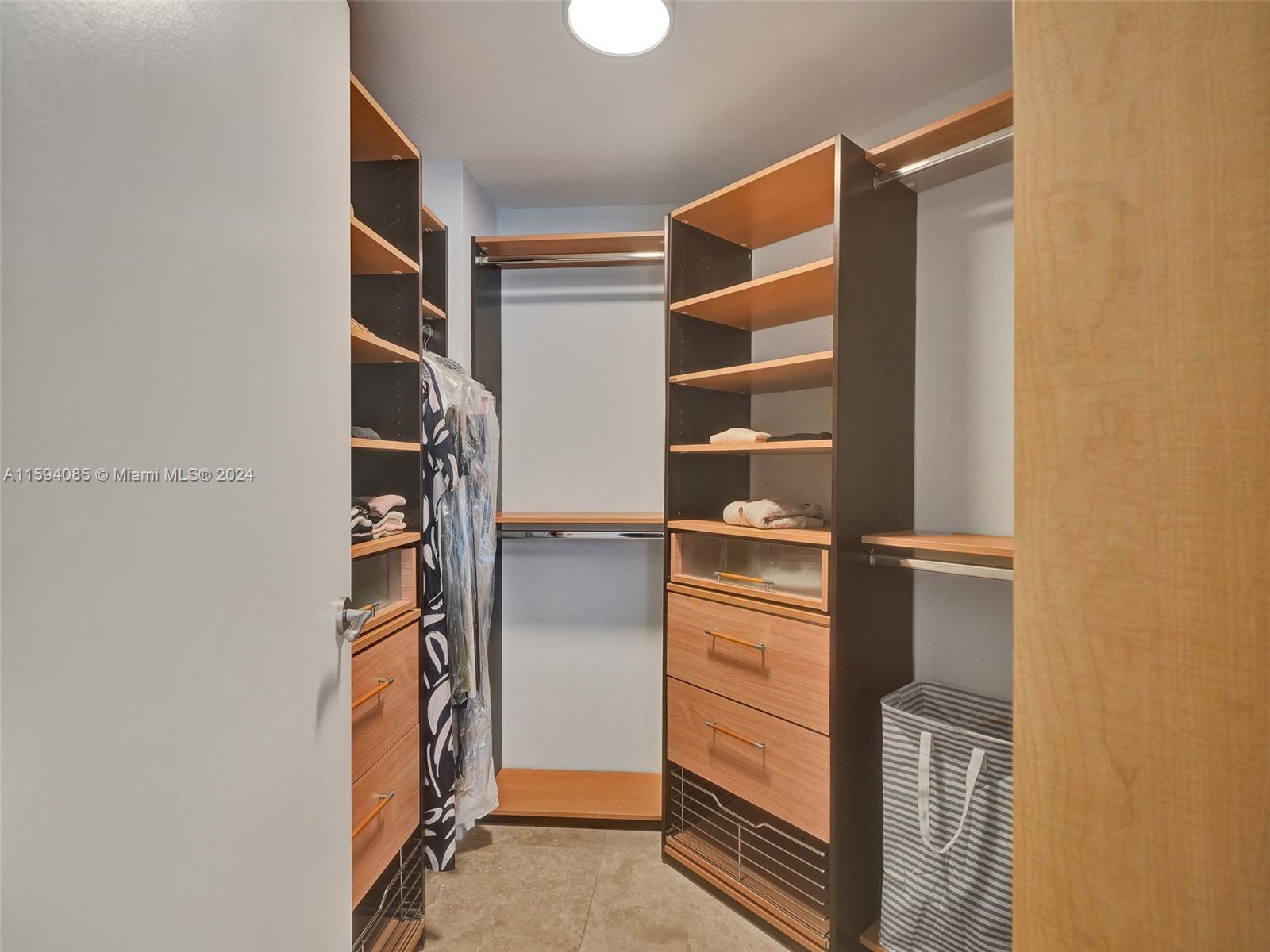 9401 Collins Ave # 203