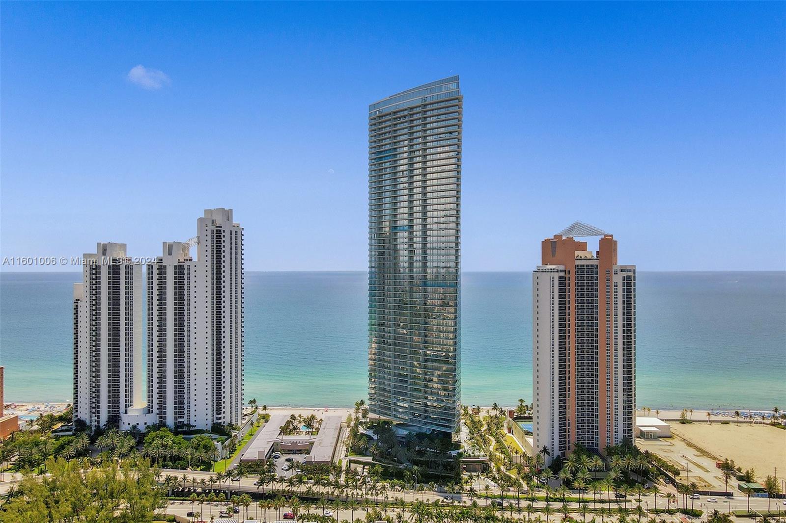 18975 Collins Ave # 604