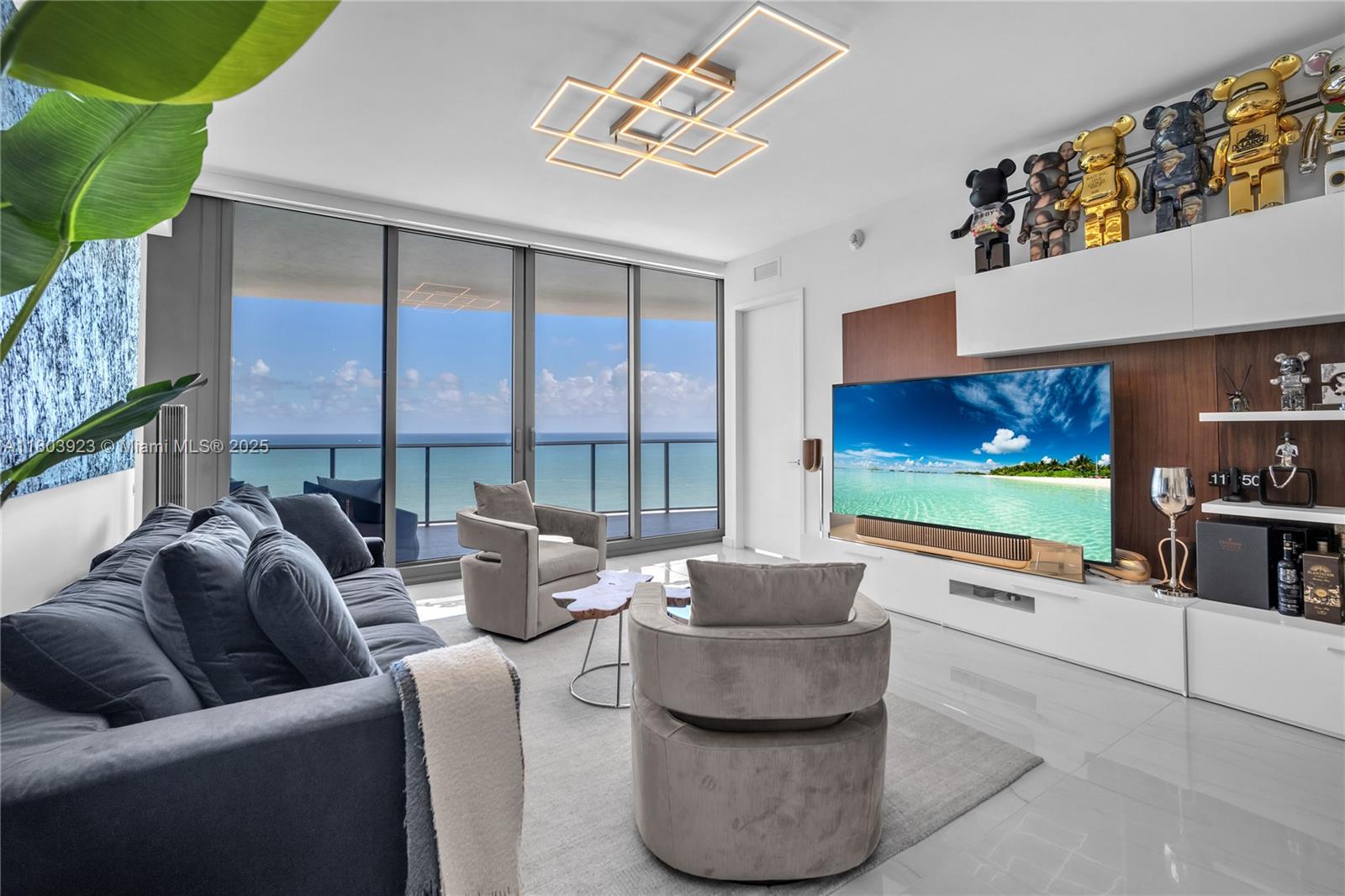 15701 Collins Ave # 1504