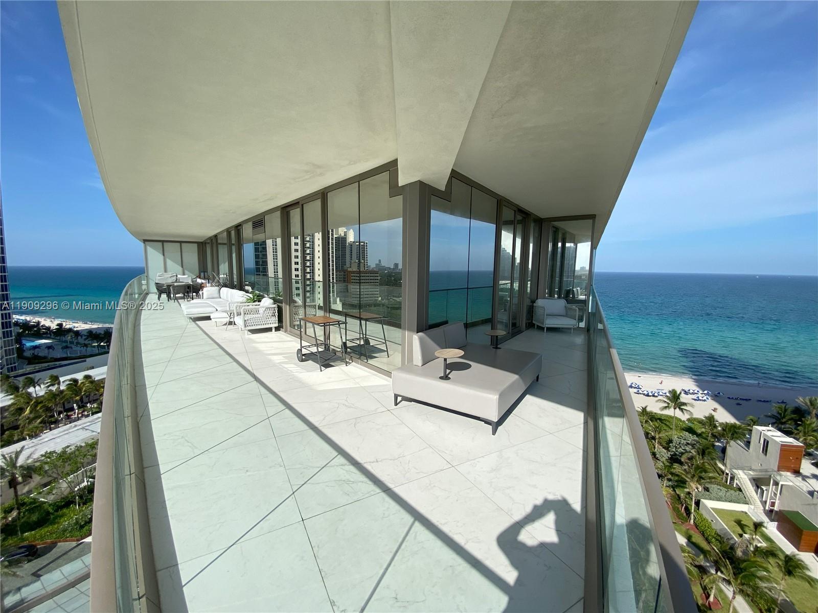 18975 Collins Ave # 1005