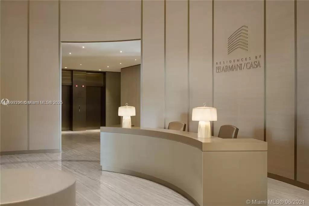 18975 Collins Ave # 1005