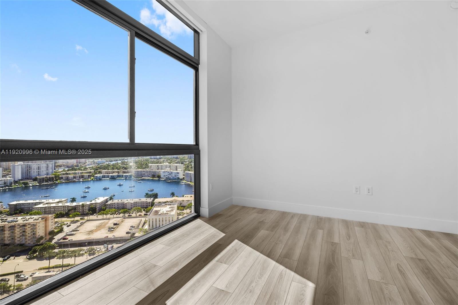 101 Diplomat Pkwy # 2610