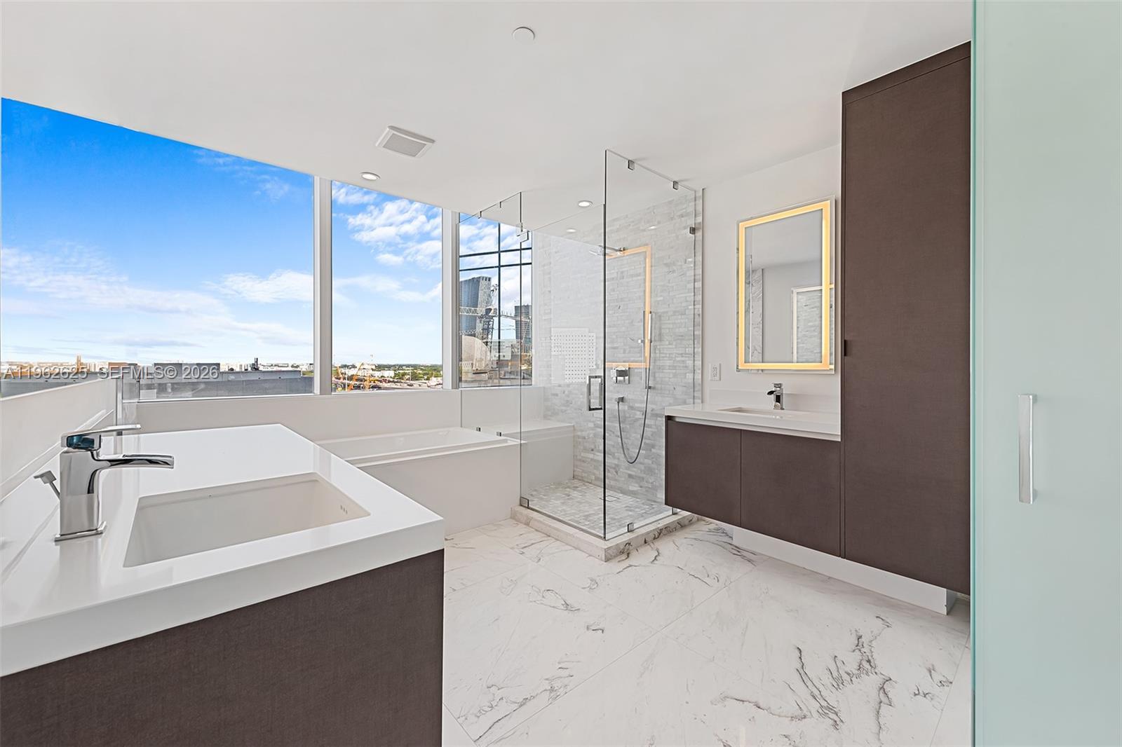 851 NE 1st Ave # 1012