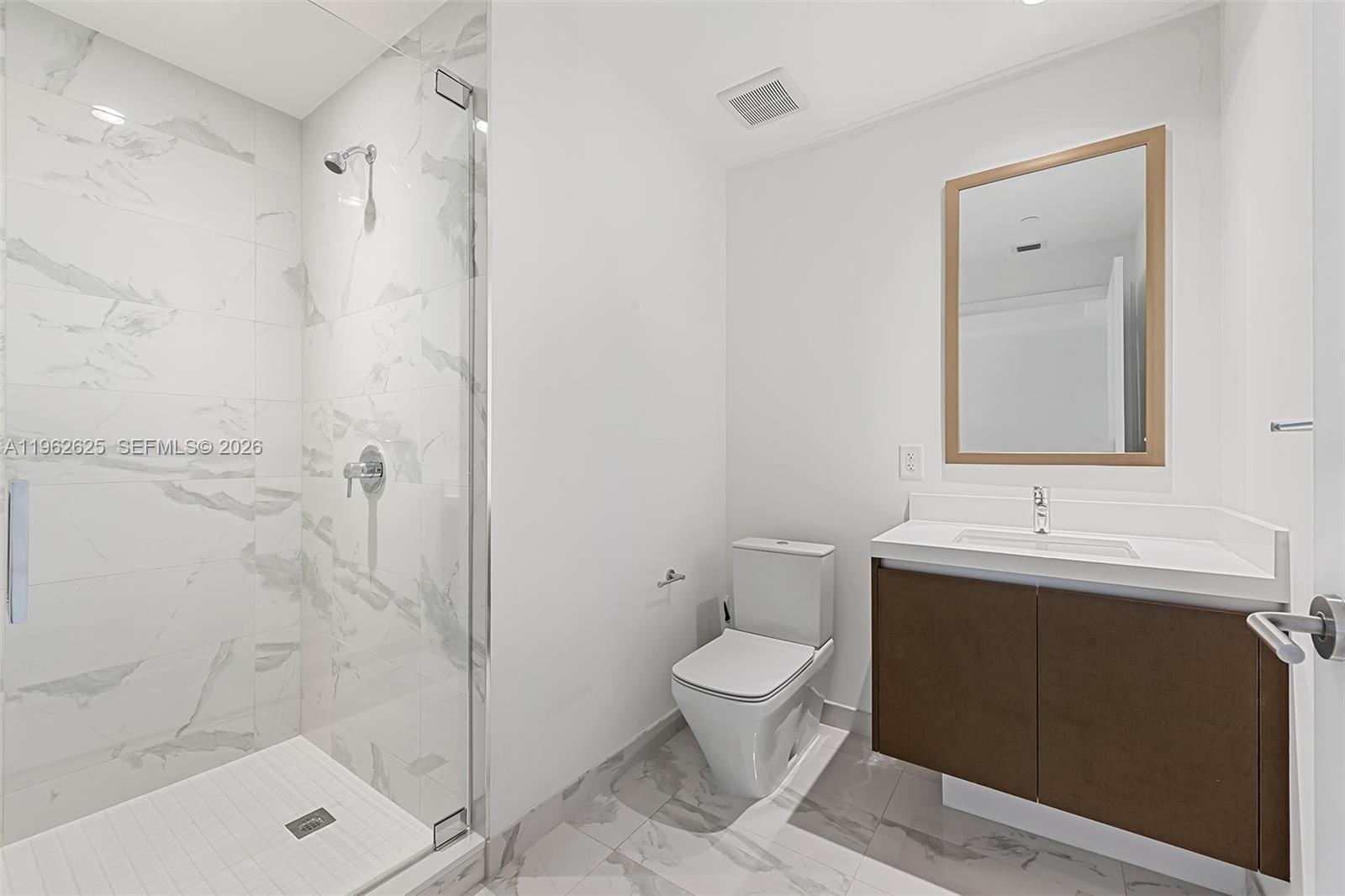 851 NE 1st Ave # 1012