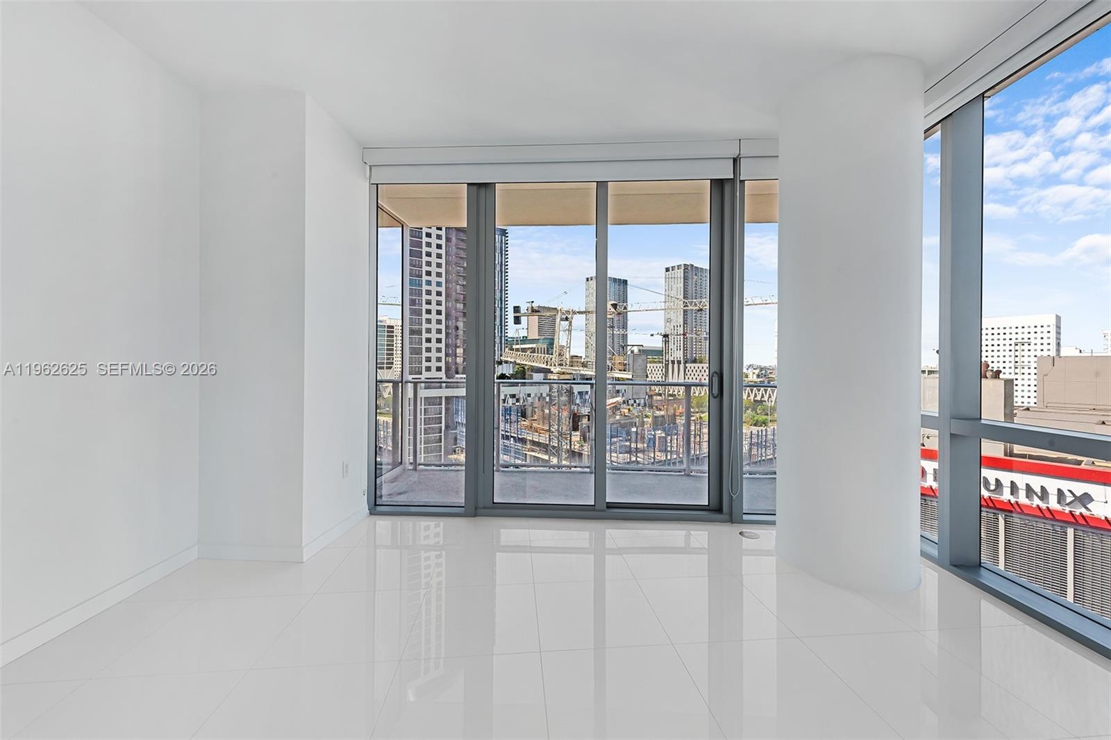 851 NE 1st Ave # 1012