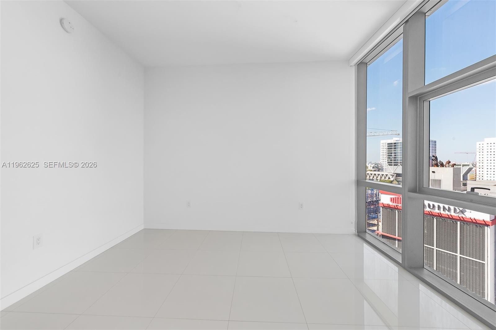 851 NE 1st Ave # 1012