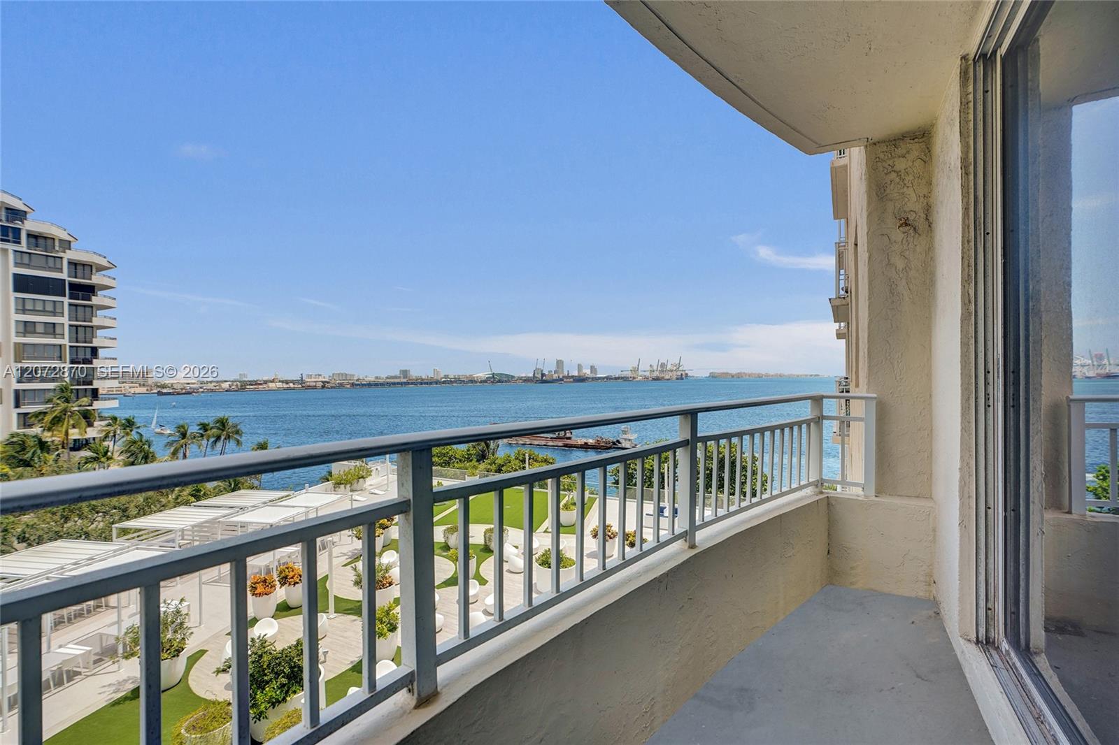 770 Claughton Island Dr # 709