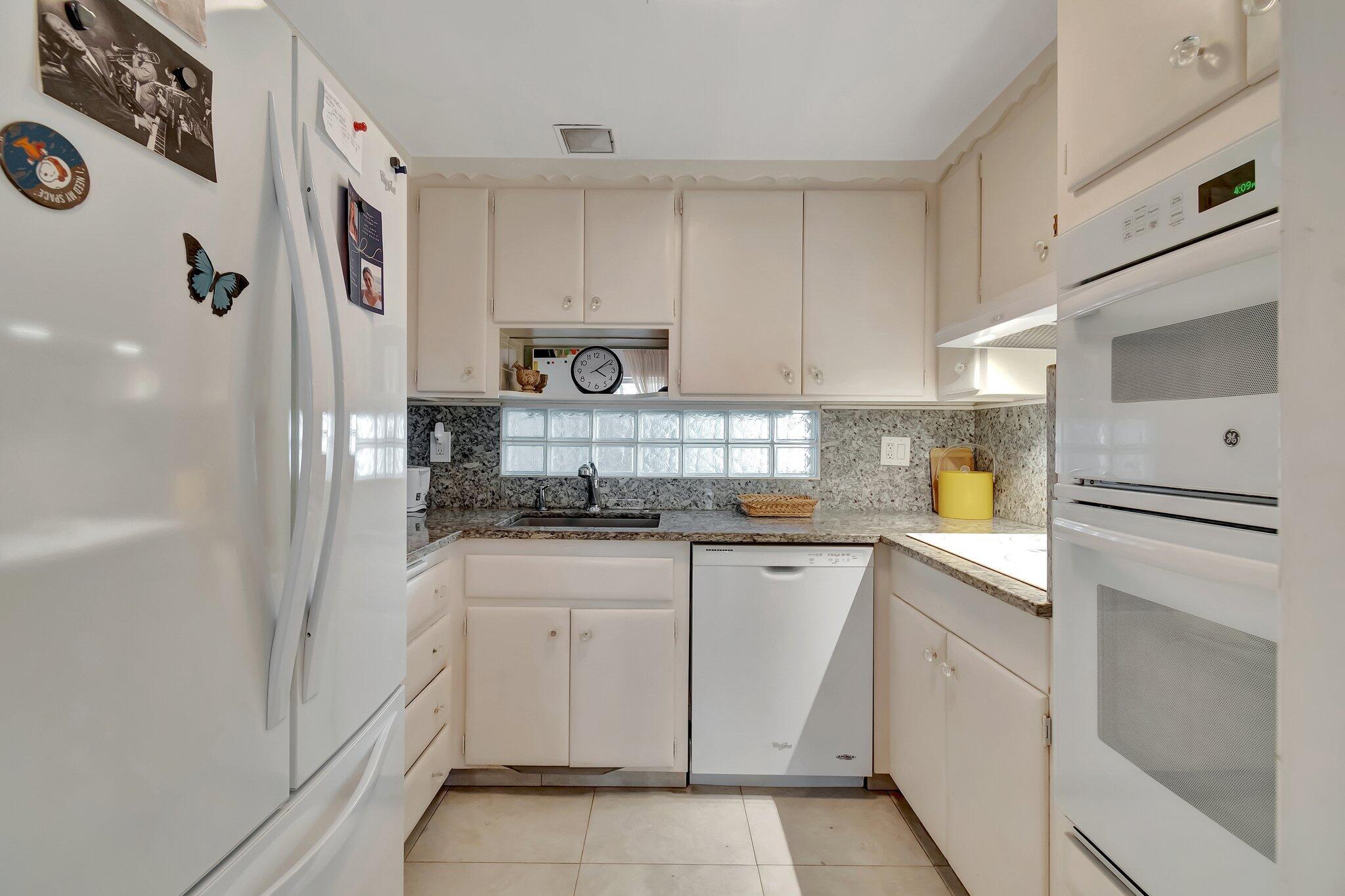 2711 S Ocean Boulevard 0020