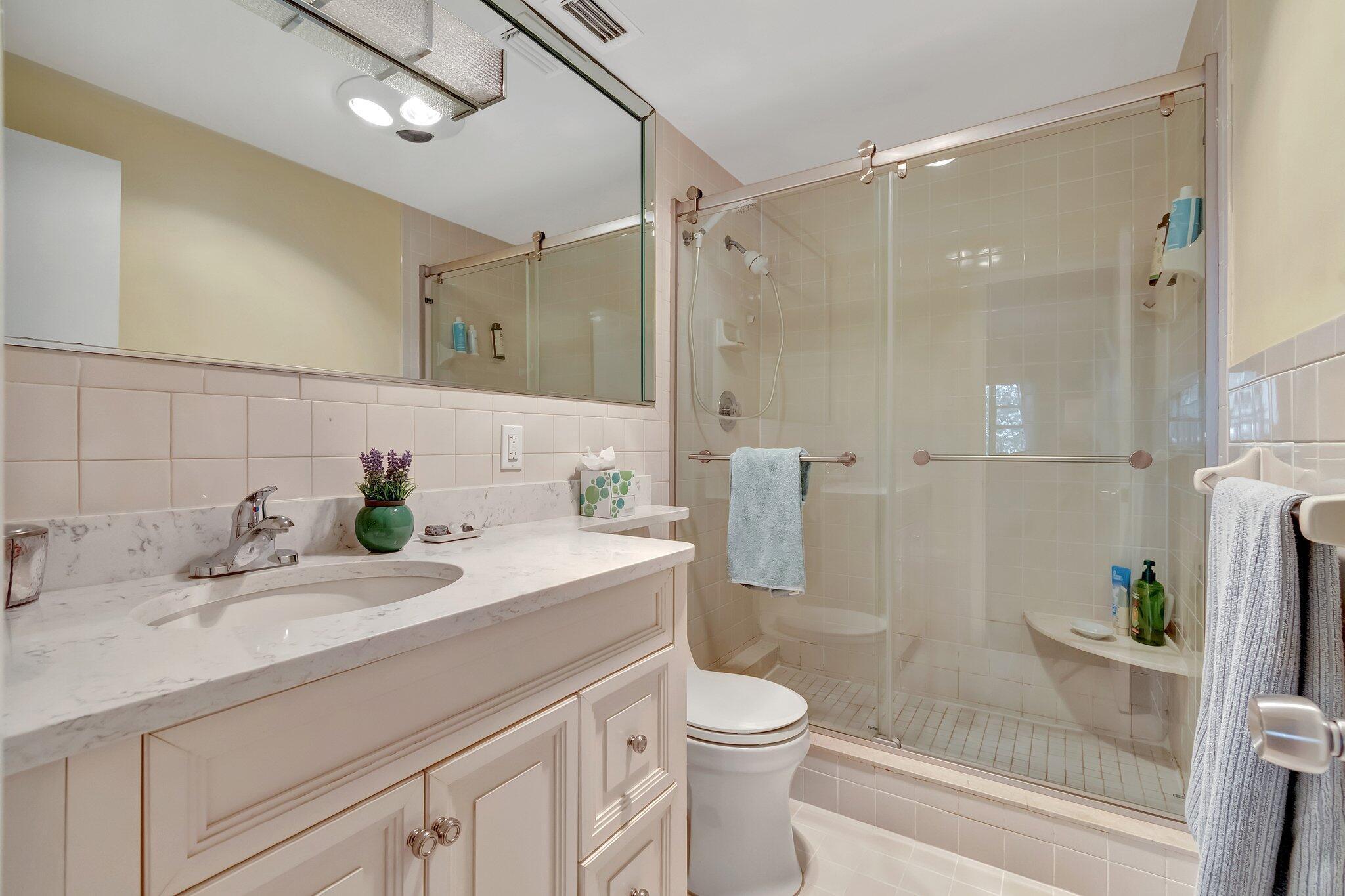 2711 S Ocean Boulevard 0020