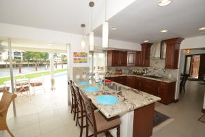 4202 Intracoastal Drive