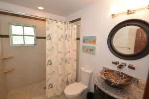 4202 Intracoastal Drive