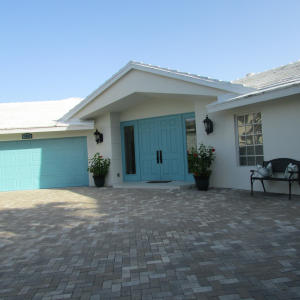 4202 Intracoastal Drive