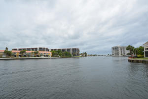 4202 Intracoastal Drive