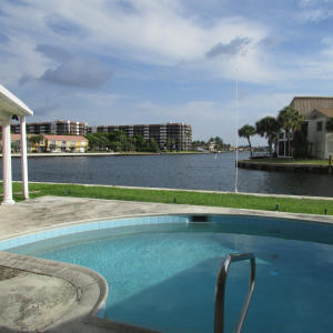 4202 Intracoastal Drive