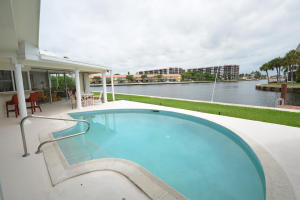 4202 Intracoastal Drive