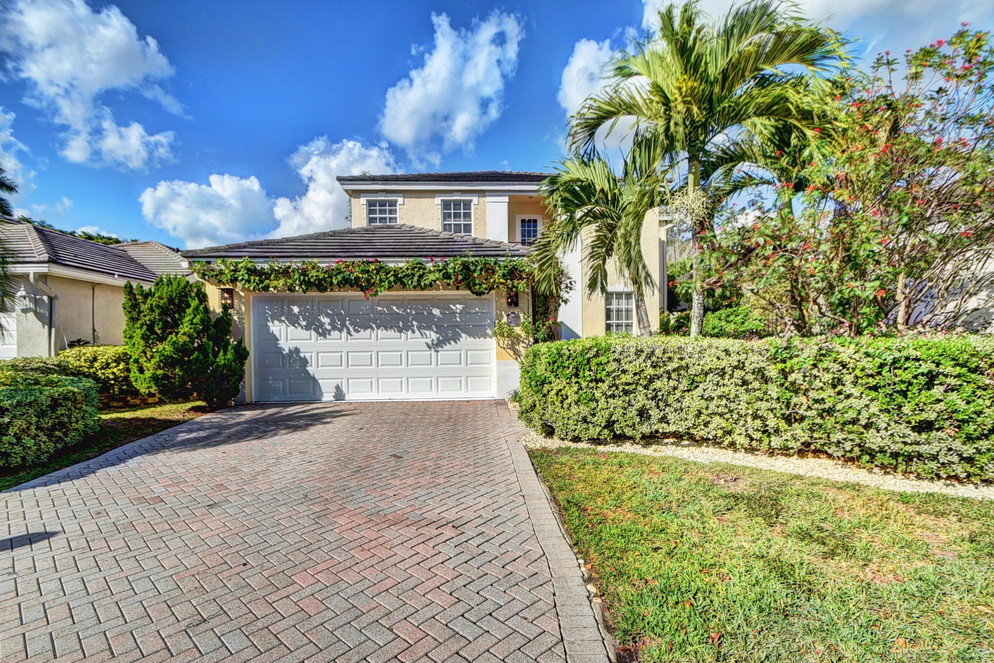 8181 Hampton Wood Drive